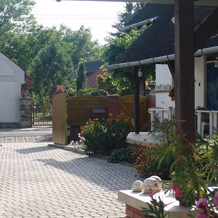 Eifert Ház Bed and breakfast