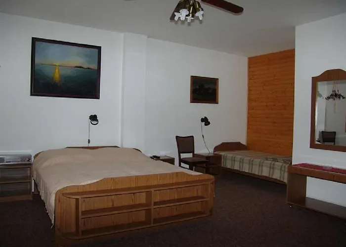 Bed and breakfast Eifert Ház Balatongyörök