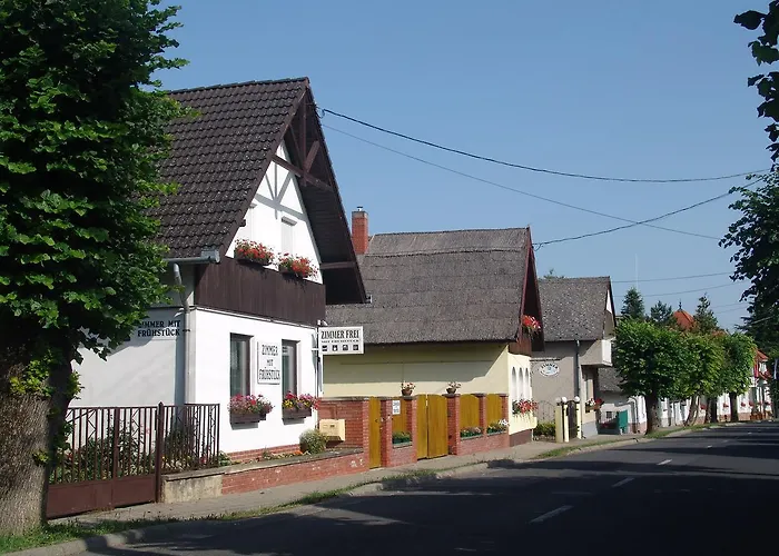 Bed and breakfast Eifert Ház